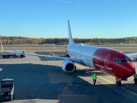 Norwegian Air Boeing B737-800 at it’s departure gate in Helsinki